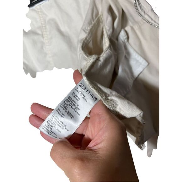 BDG Cropped Raw Hem Cut Off Lightweight Jacket Size M - Picture 8 of 10